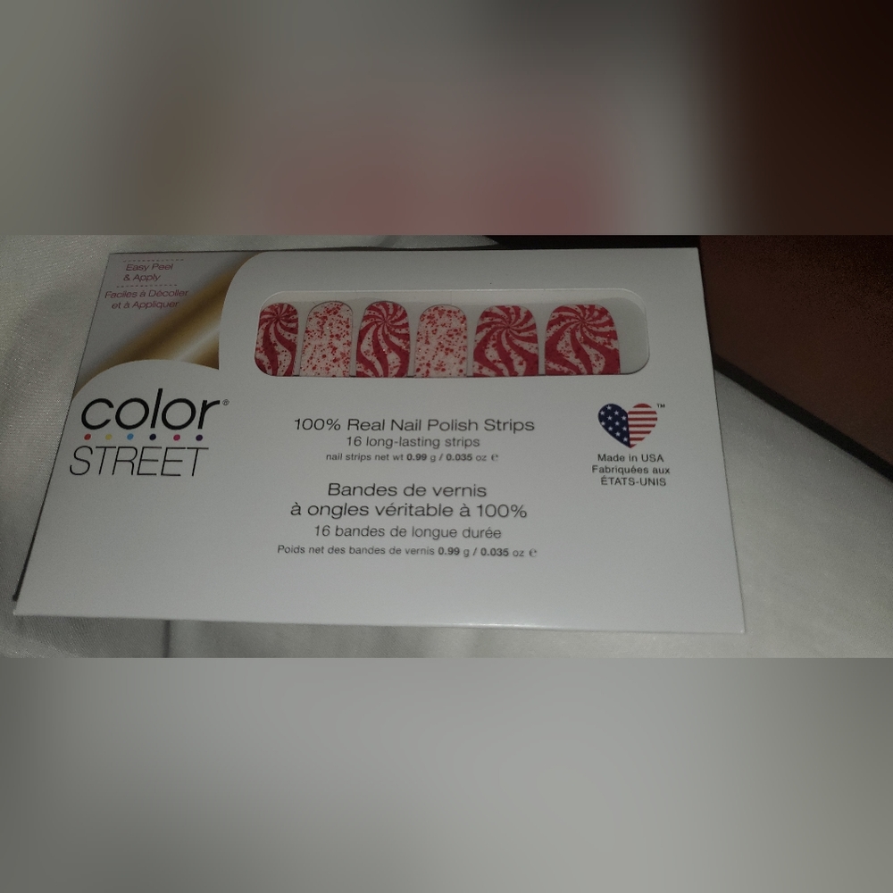 Color Street 100% Real Nail Polish Strips 16 strips Candy 🍬 Cane Crush